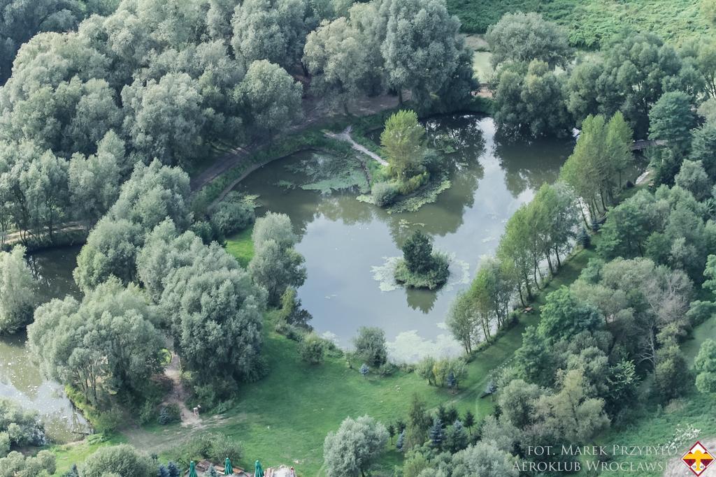 Hotel Karczma Rzym Samotwór Exteriér fotografie